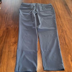 Mens Size 36 Lululemon pants